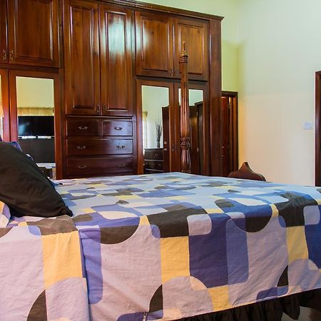 El Cielo Bed & Breakfast Portmore Eksteriør bilde